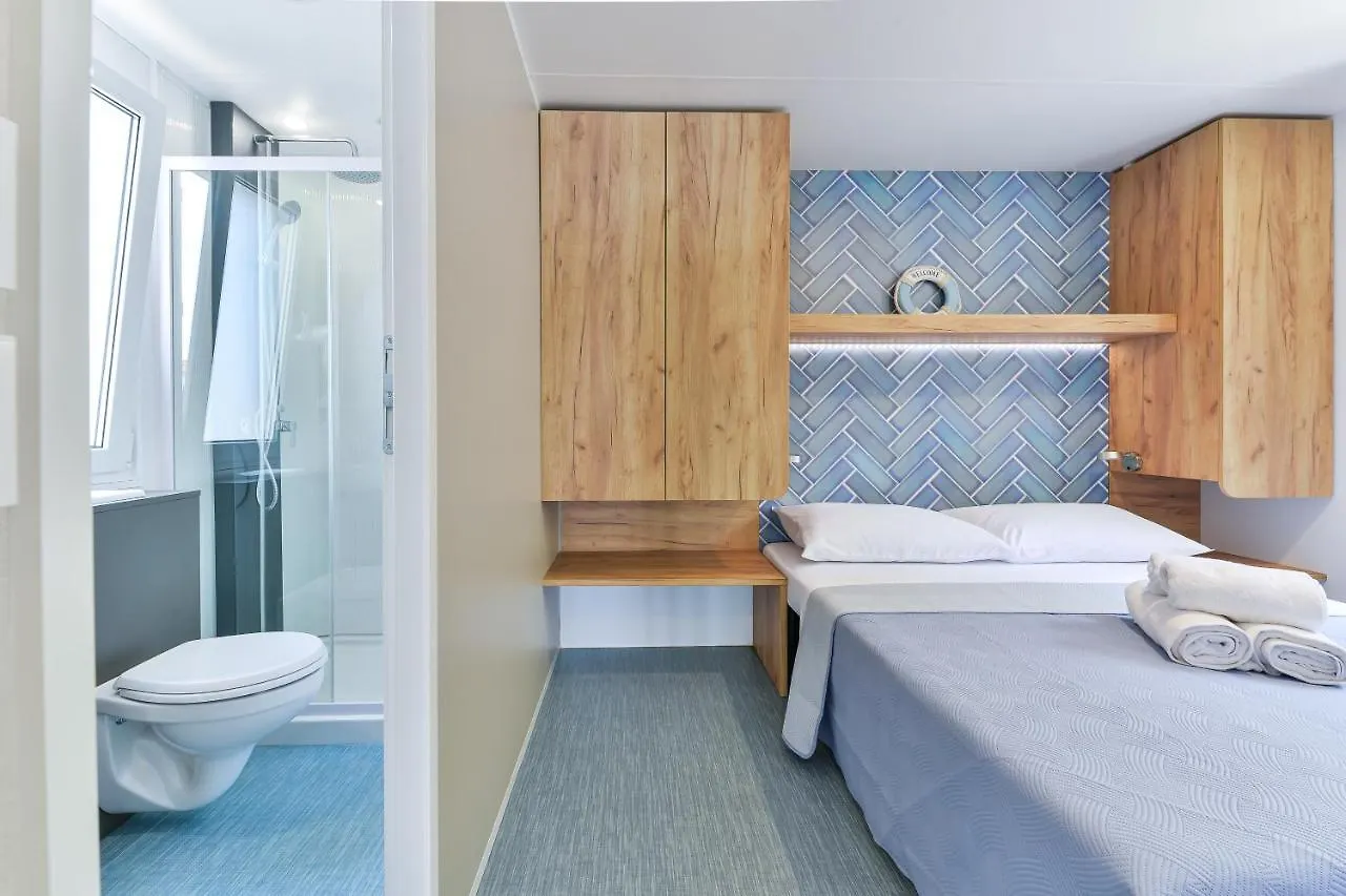 Camping Hotel Adria Nova Kamp Laguna à Turanj Croatie