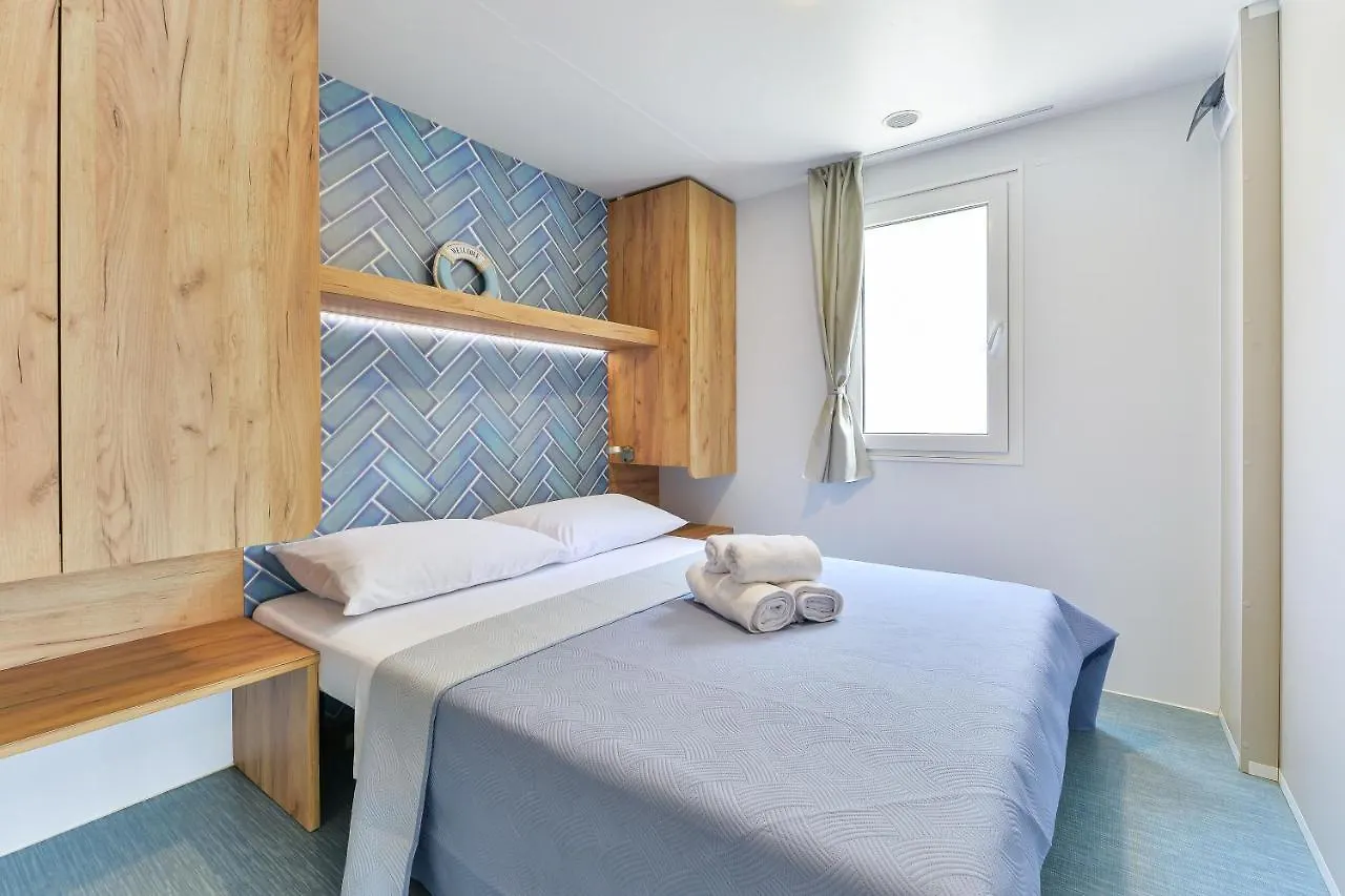 Hotel Adria Nova Kamp Laguna à Turanj Croatie